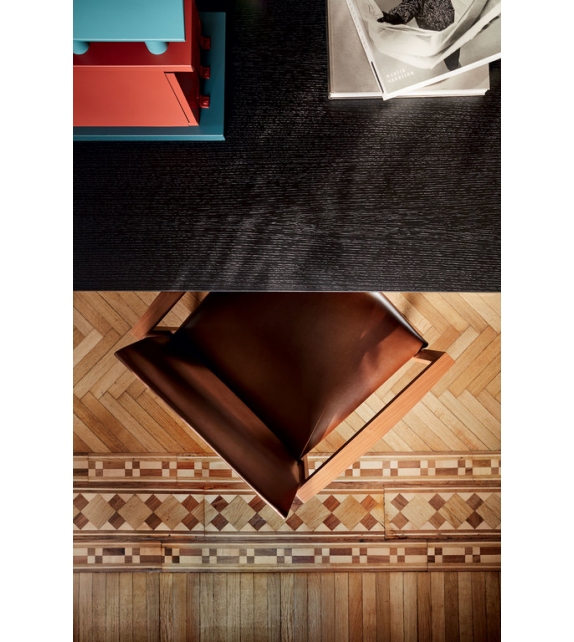 195 Naan Cassina Table