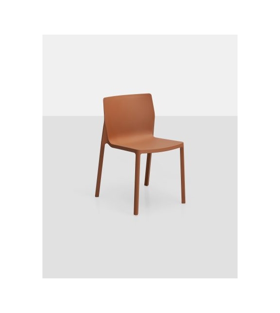 LP Riciclata Kristalia Chair