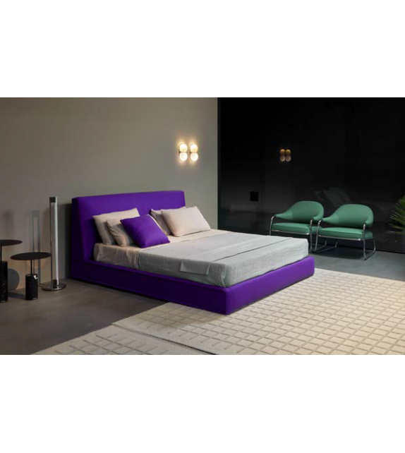 Charlie Antonio Lupi Bed
