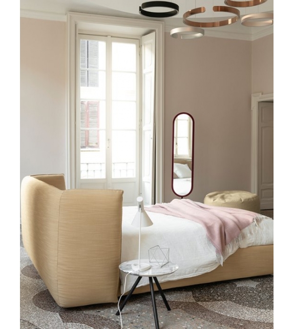 Jill Bolzan Cama con Contenedor