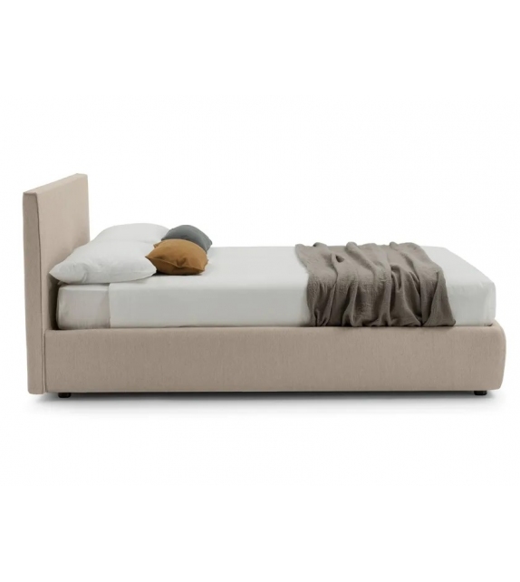 Jill Bolzan Cama con Contenedor