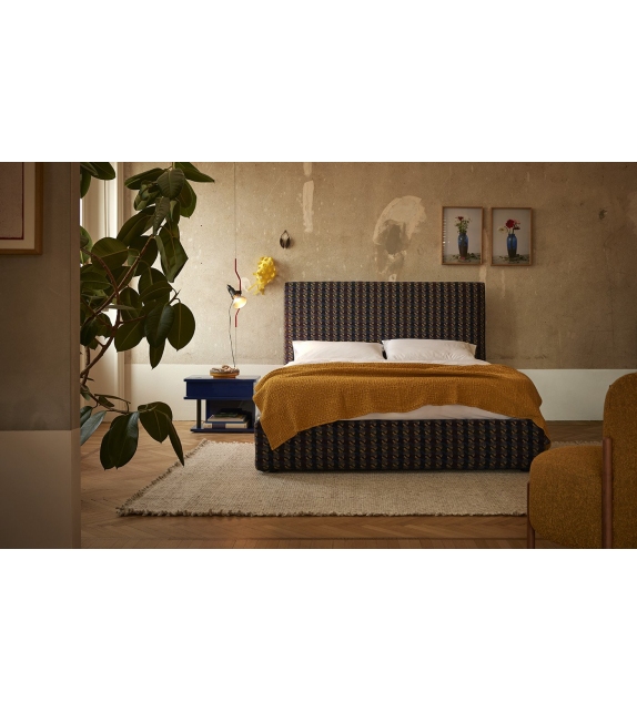 Vanity Bolzan Bed with Storage Unit