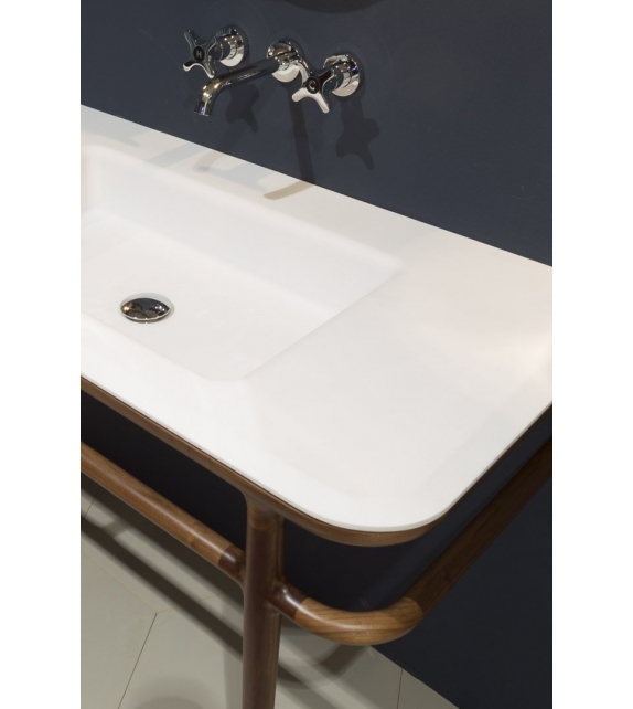 Ilbagno Antonio Lupi Composizione