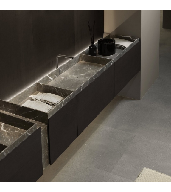 Nabatei Antonio Lupi Composition