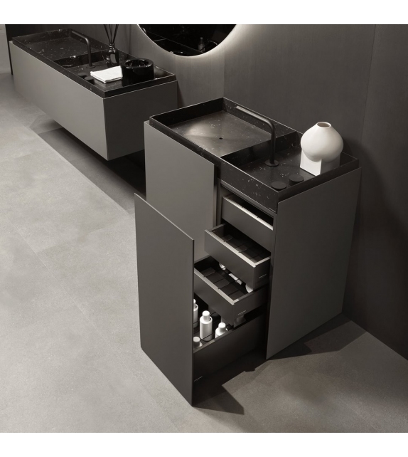 Nabatei Antonio Lupi Composición