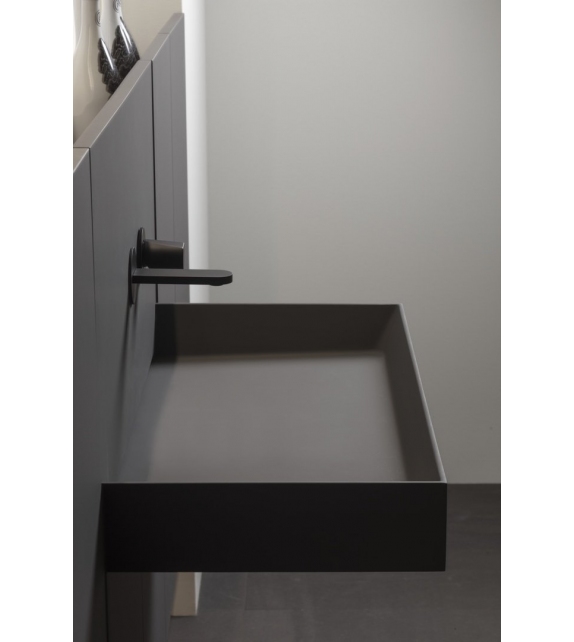 Showdown Antonio Lupi Komposition