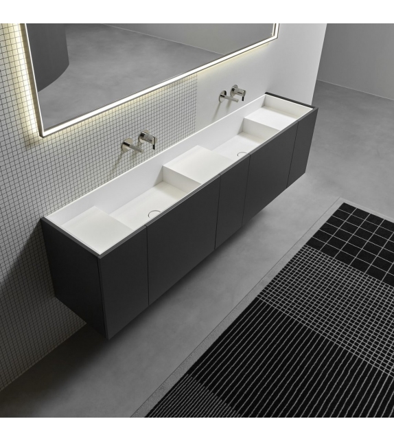 Street Antonio Lupi Komposition