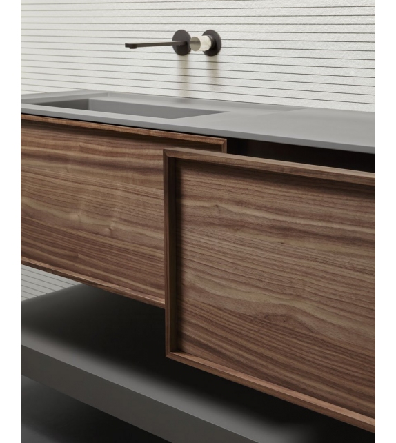 Riquadro Antonio Lupi Composition