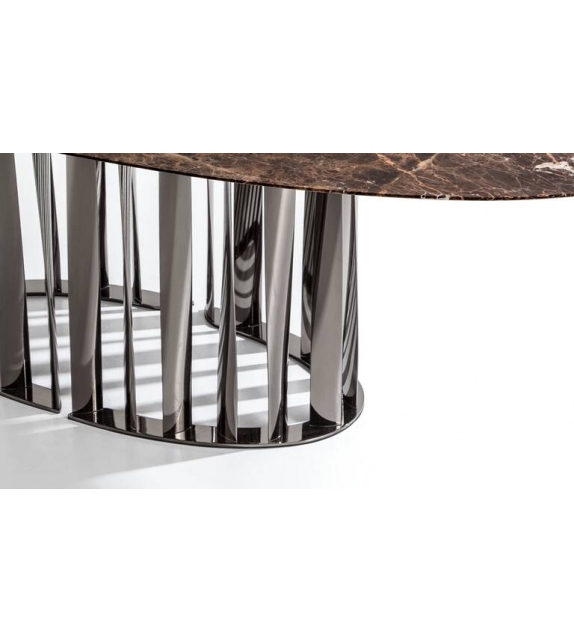 475 Boboli Cassina Tisch
