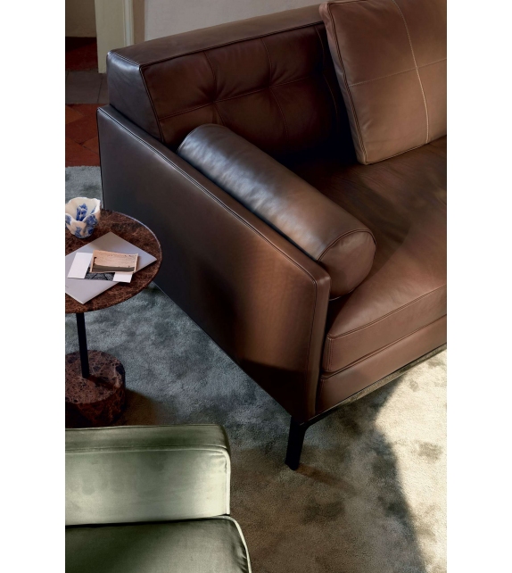 249 Volage EX-S Cassina Divano