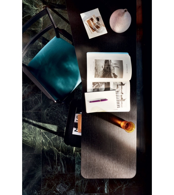 L40 Sled Cassina Escritorio