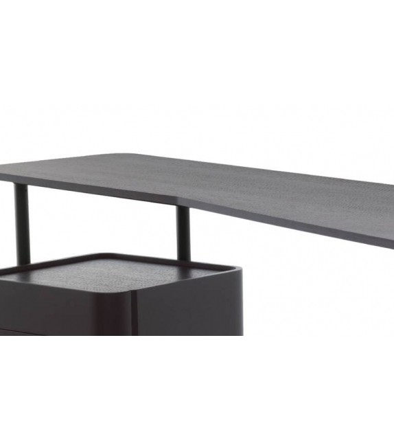 L40 Sled Cassina Escritorio