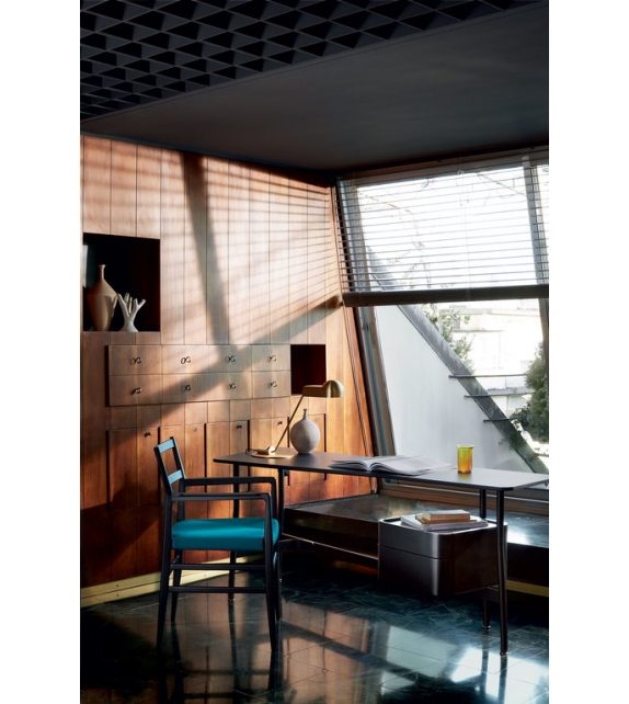 L40 Sled Cassina Escritorio