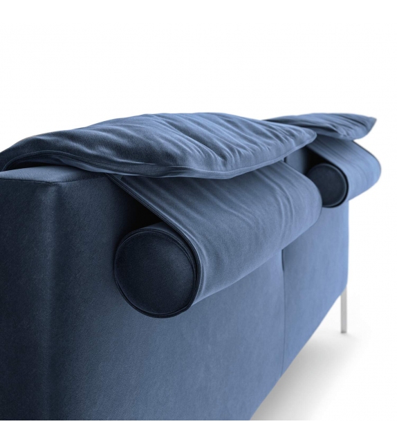 L32 Moov Slim Cassina Bed