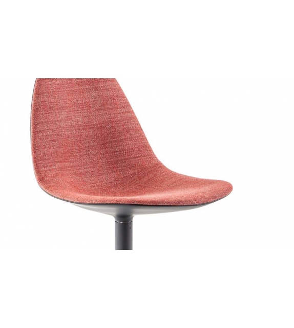 245 / 247 Caprice Cassina Stool