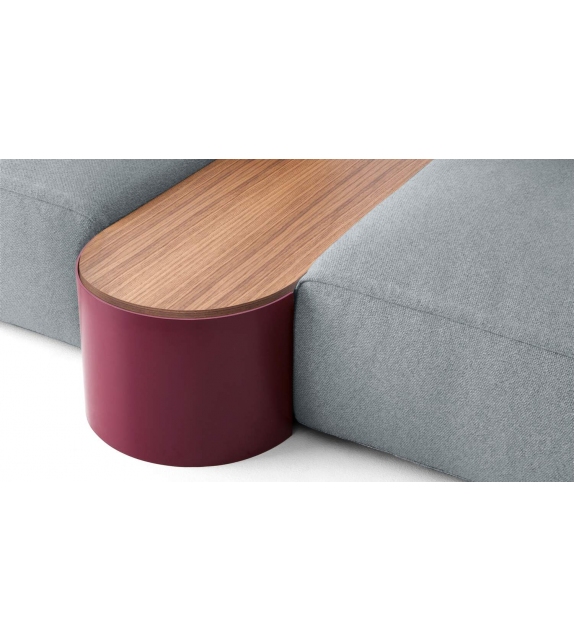 Cassina 553 Bowy-Sofa