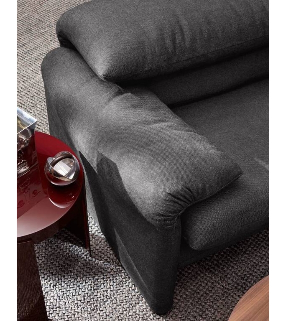 675 Maralunga 40 Maxi Cassina Sofa