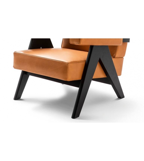 053 Capitol Complex Armchair Cassina Poltrona