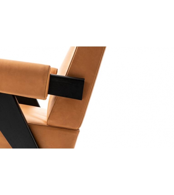 053 Capitol Complex Armchair Cassina Butaca