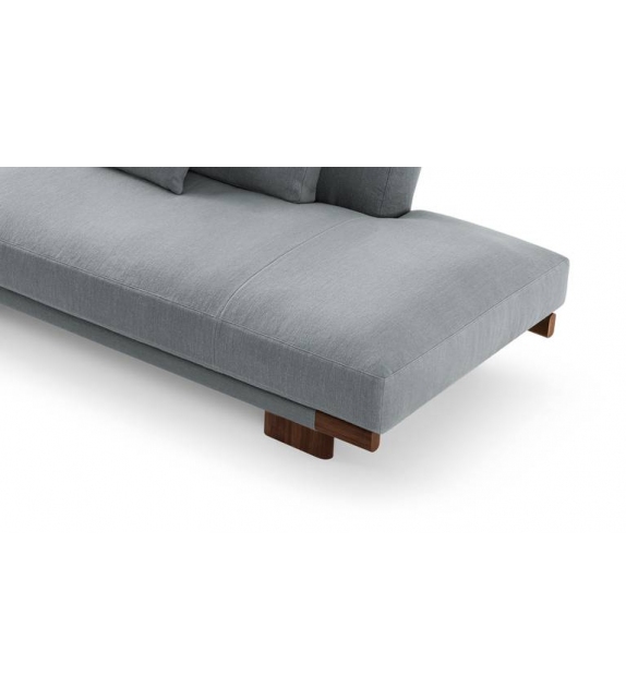 556 Sengu Sofa Cassina