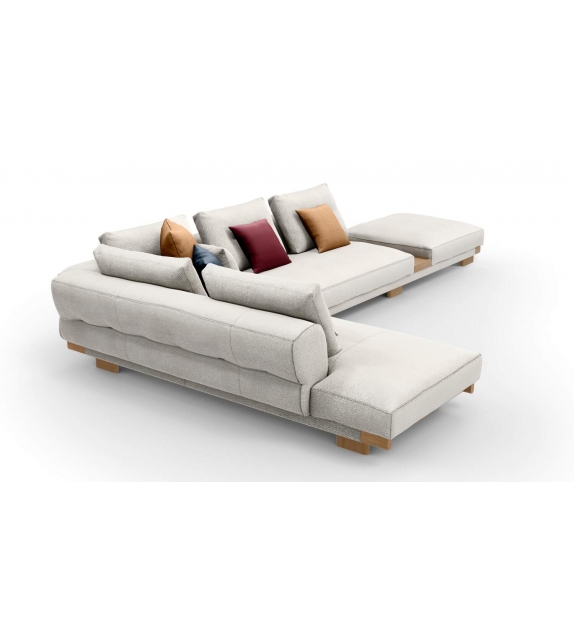 556 Sengu Cassina Sofá