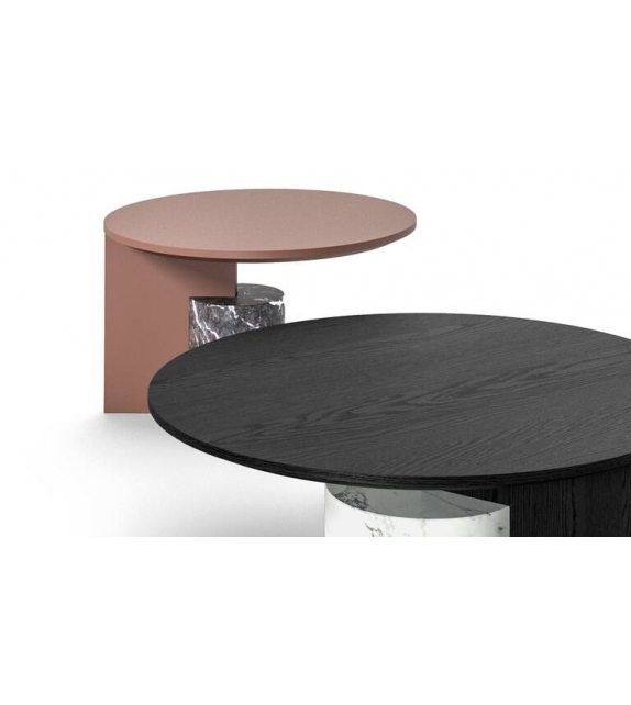 557 Sengu Table Cassina Coffee Table