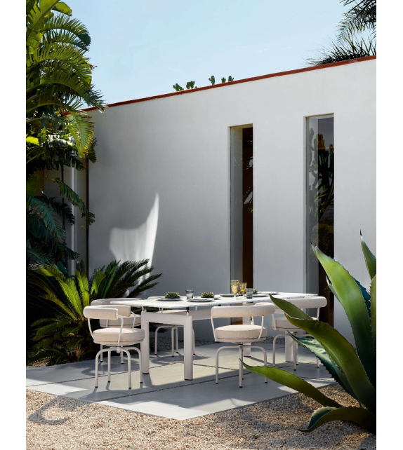 LC6 Outdoor Table Cassina