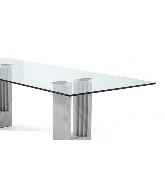 Delfi Cassina Tisch mit Glasplatte