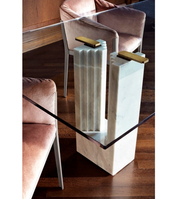 Delfi Cassina Mesa con Tablero en Vidrio