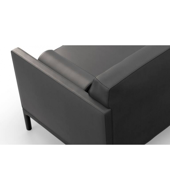 Volage EX-S Night Cassina Divano