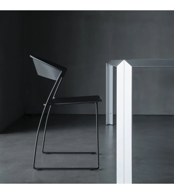 Juliette Baleri Italia Chaise Empilable