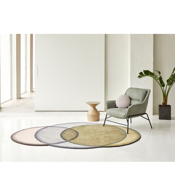 Crystal Neutral Gan Rug