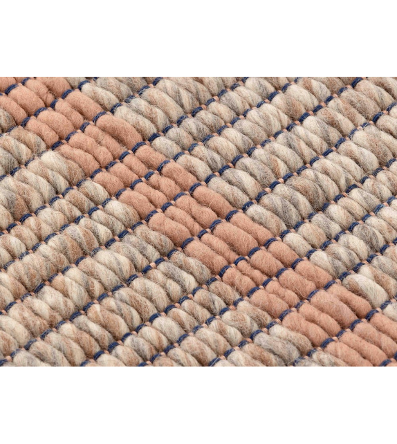 Reversible Pink Gan Rug