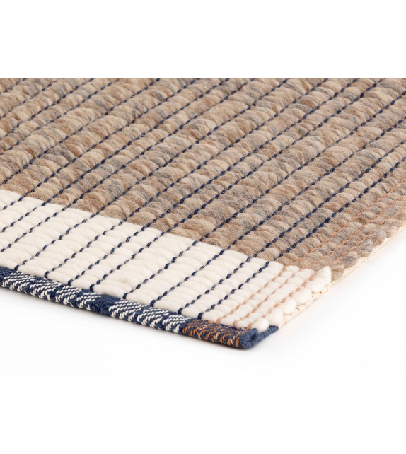 Reversible Pink Gan Rug