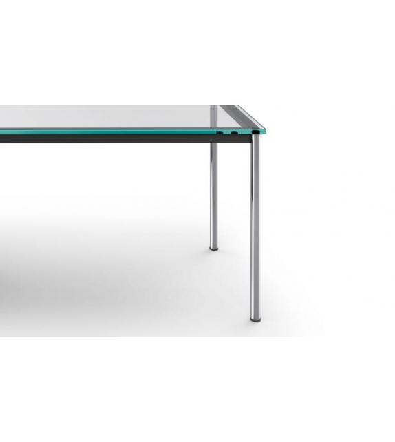 LC10 - Bureau La Semaine à Paris Cassina Schreibtisch