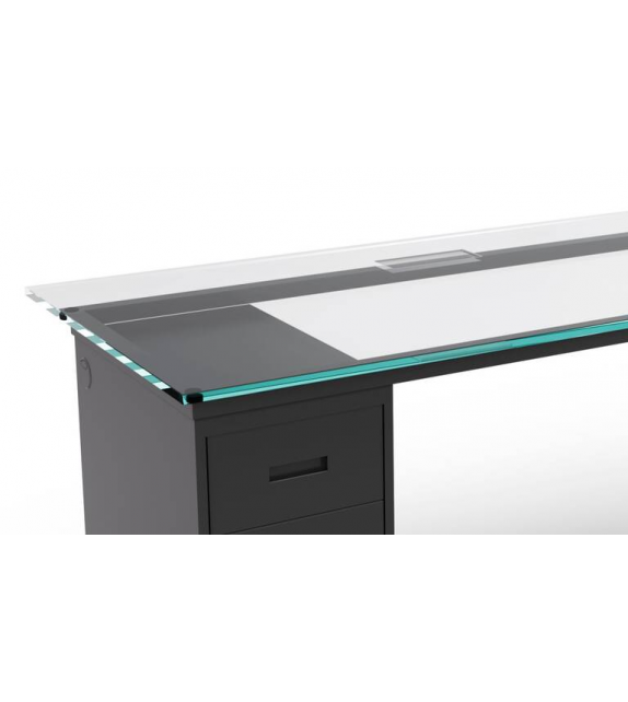 LC10 - Bureau La Semaine à Paris Cassina Escritorio