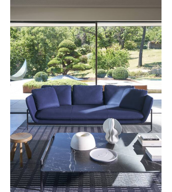 Sofa Esosoft Cassina