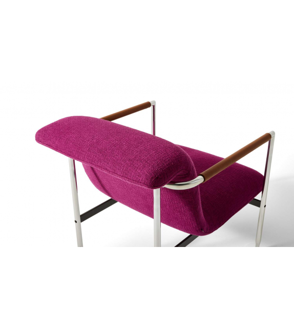 Esosoft Armchair Cassina