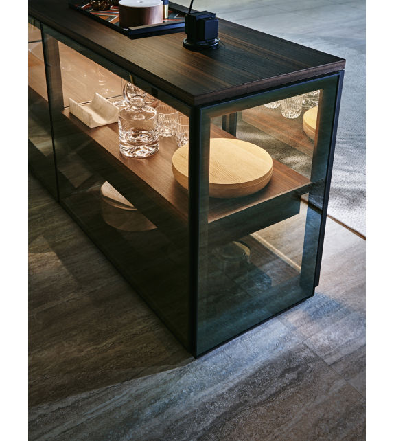 Qinten Molteni & C Sideboard