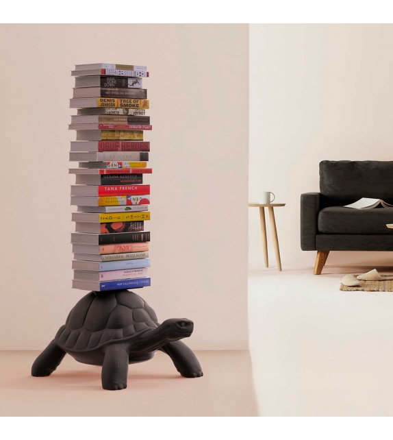 Primitive Qeeboo Bookcase