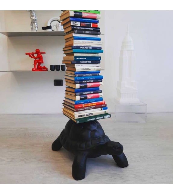 Primitive Qeeboo Bookcase