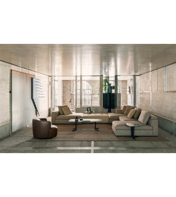 Qinten Molteni & C Sideboard