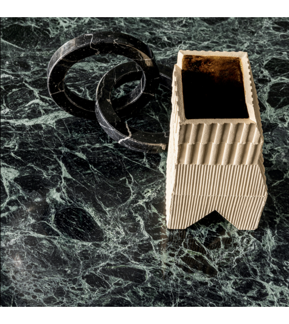 Half A Square Molteni & C Tisch