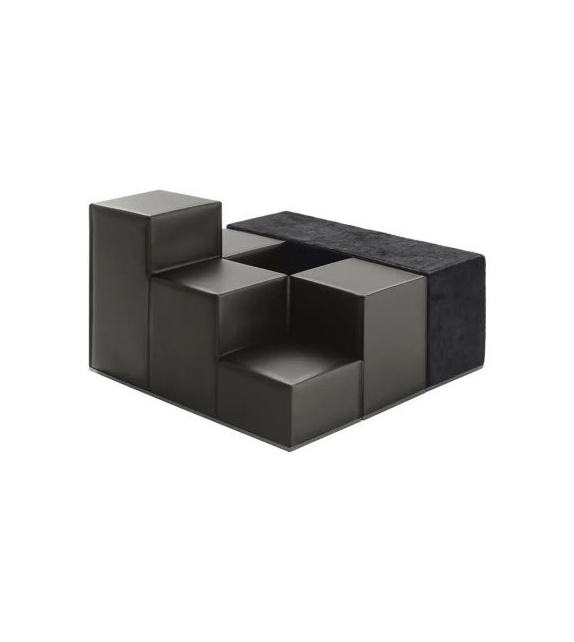 Gli Scacchi B&B Italia Occasional Table