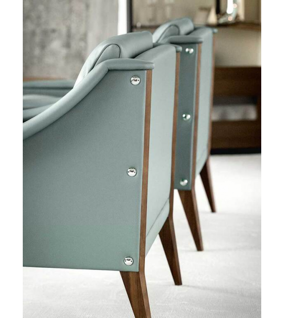 Dezza 24 Poltrona Frau Armchair