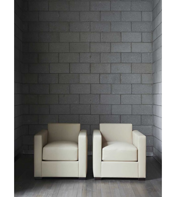 Linea A Poltrona Frau Fauteuil