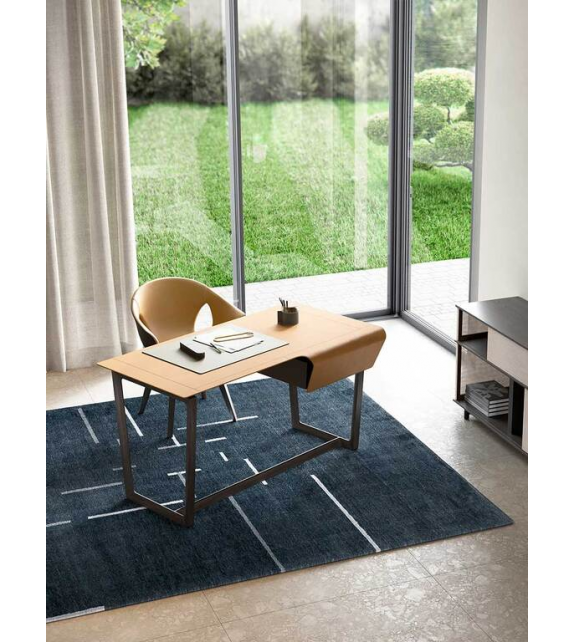 Fred Home Desk Poltrona Frau