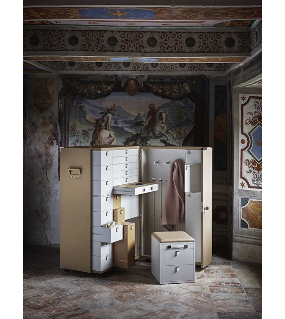 Oceano Poltrona Frau Kofferschrank