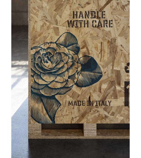 Archibald Delicate Balance Limited Edition Poltrona Frau Fauteuil