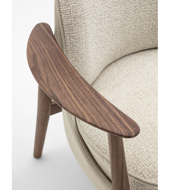 Biloba Porada Chair with Armrest